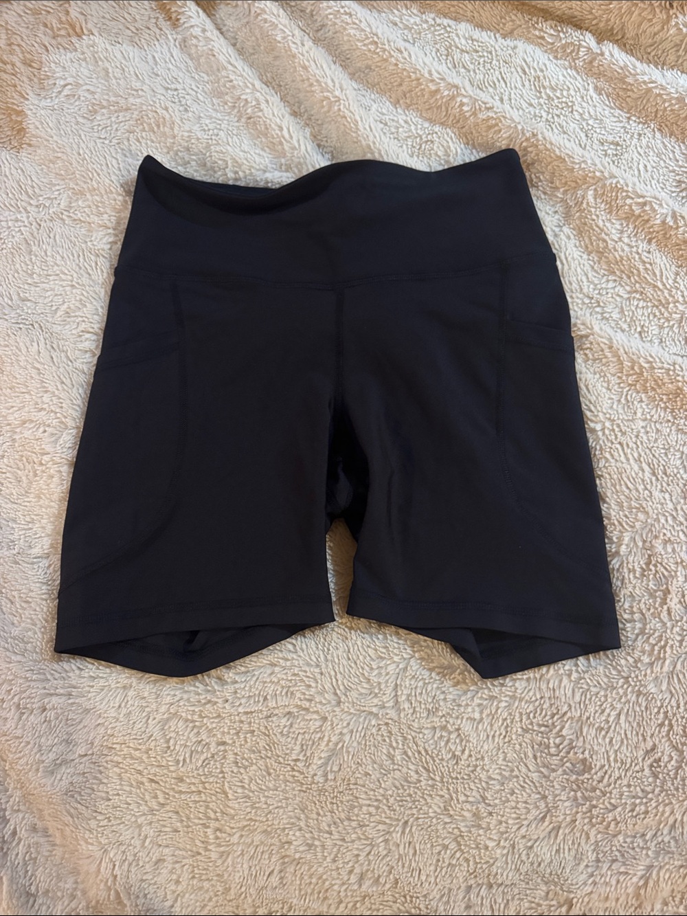 Old Navy Black High-Rise Bike Shorts with Side Pockets